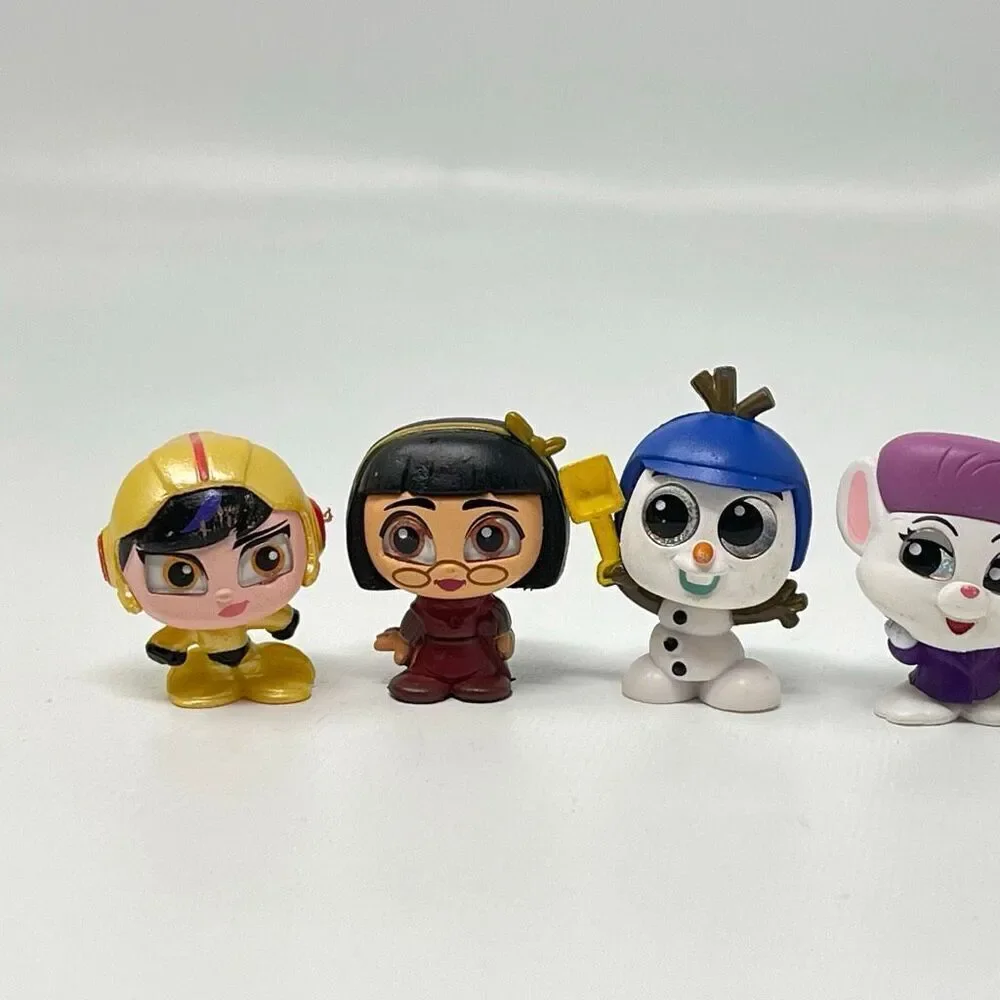 Disney lot doorables
